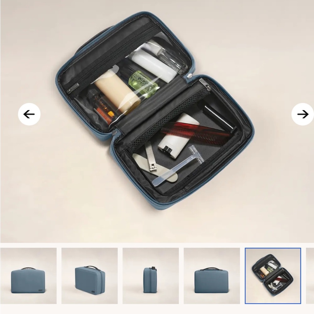 Away small toiletry bag